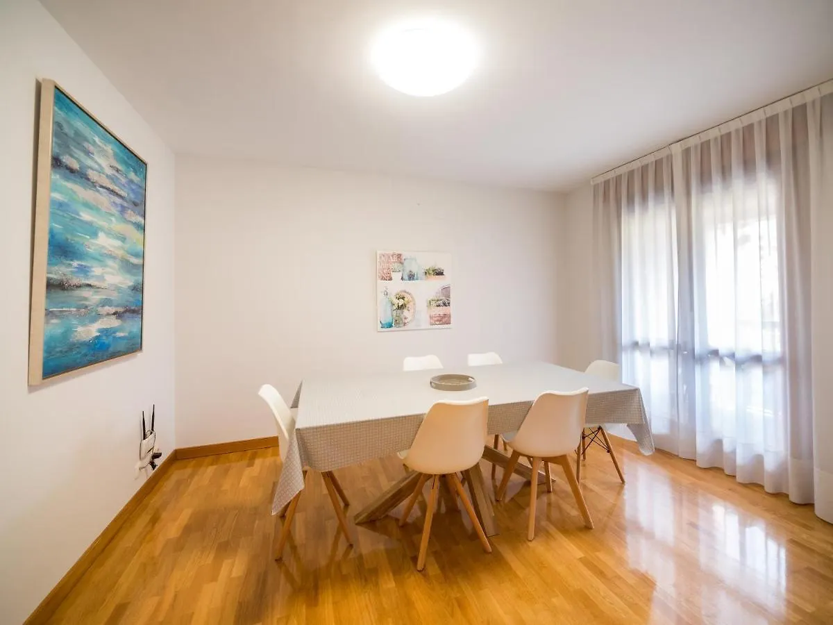 Gestion De Alojamientos Apartments Pamplona