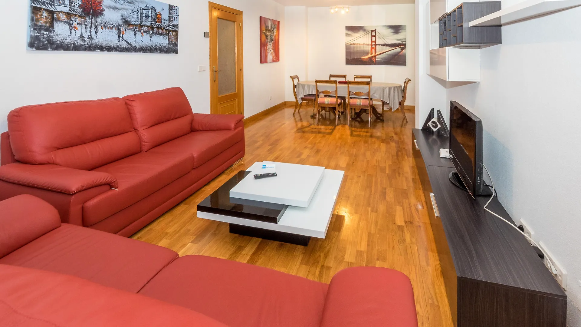 Gestión de Alojamientos Apartments Pamplona 0*,