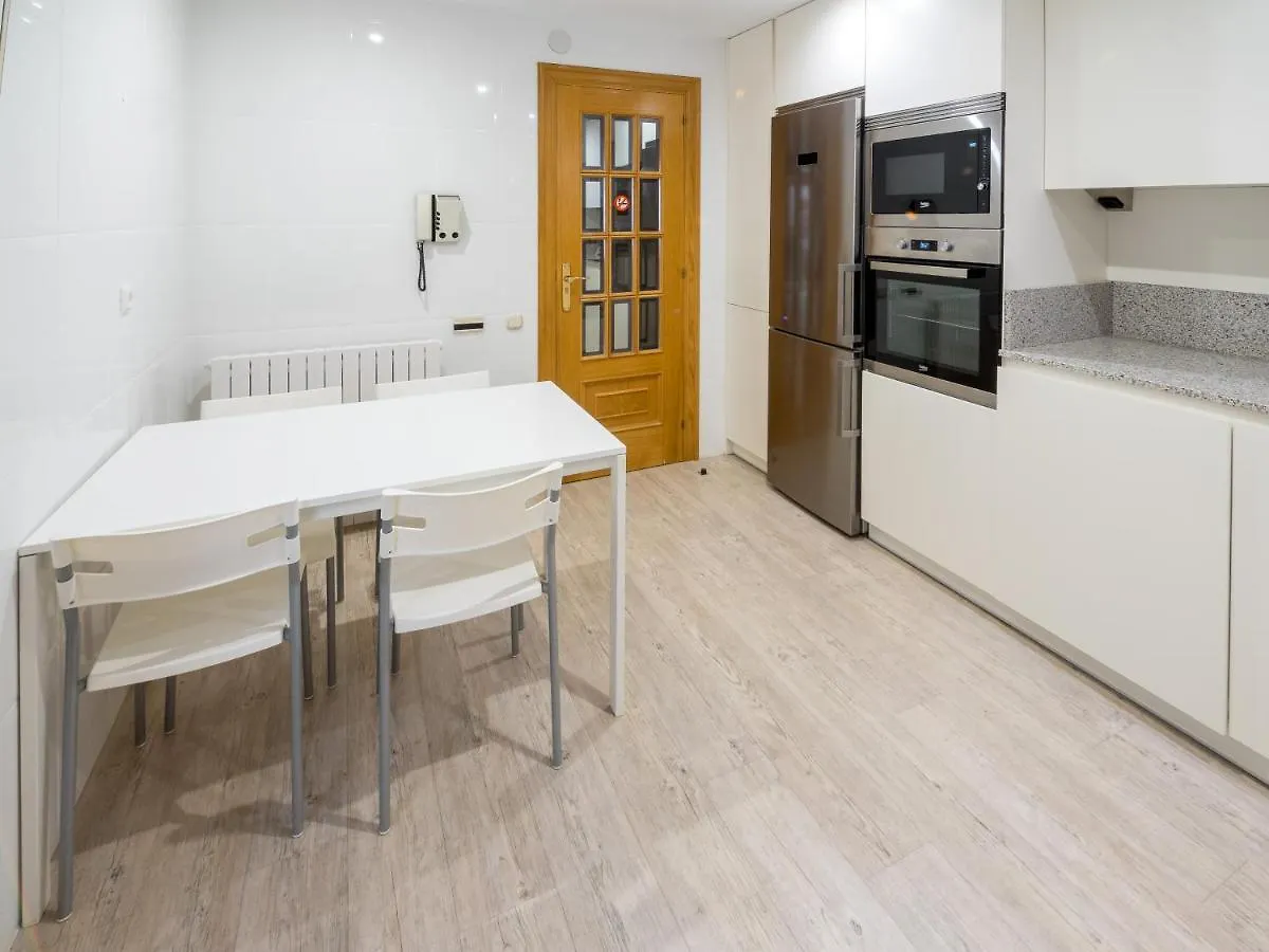 Gestion De Alojamientos Apartments Pamplona