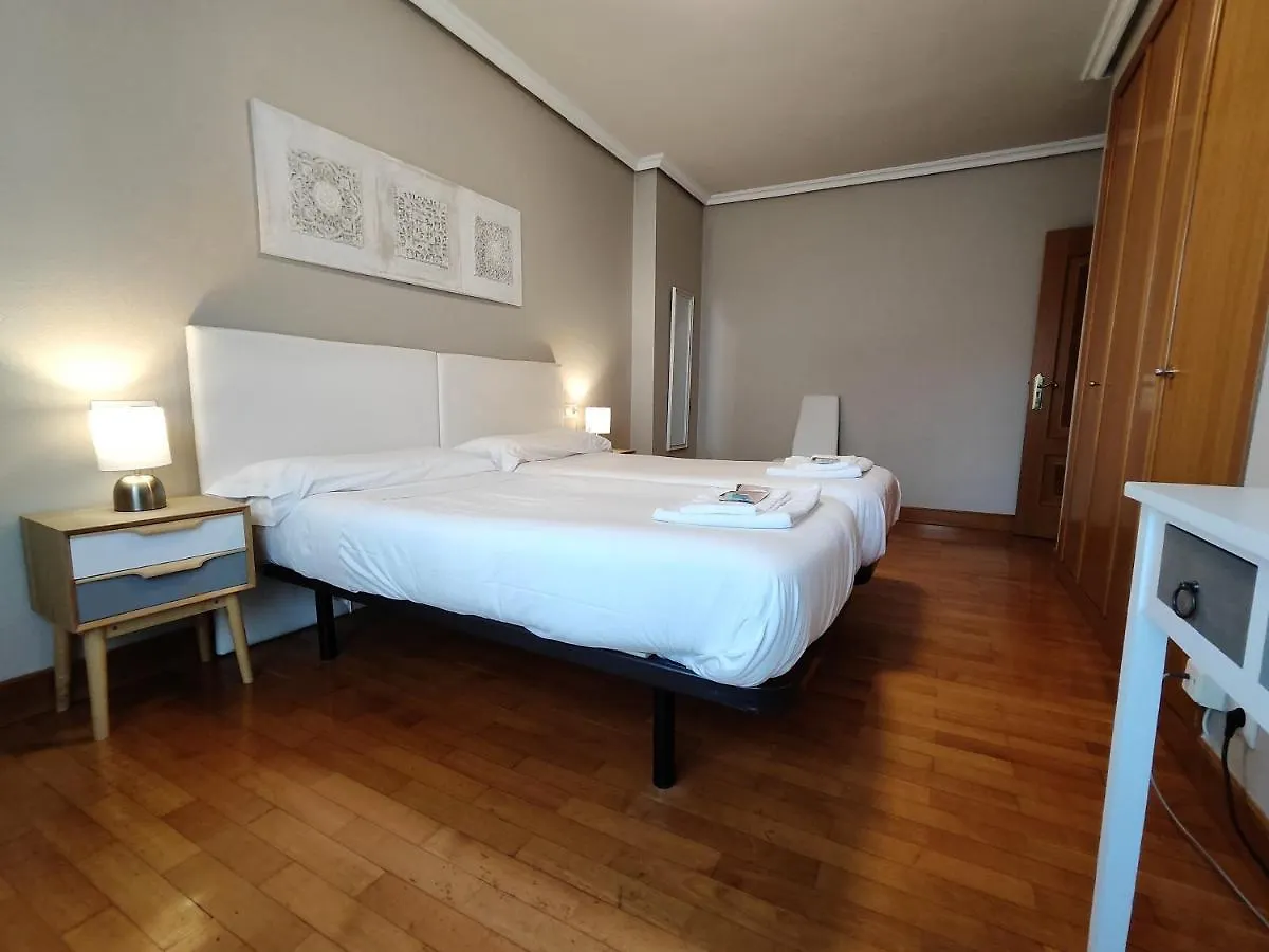 Gestión de Alojamientos Apartments Pamplona Espanha